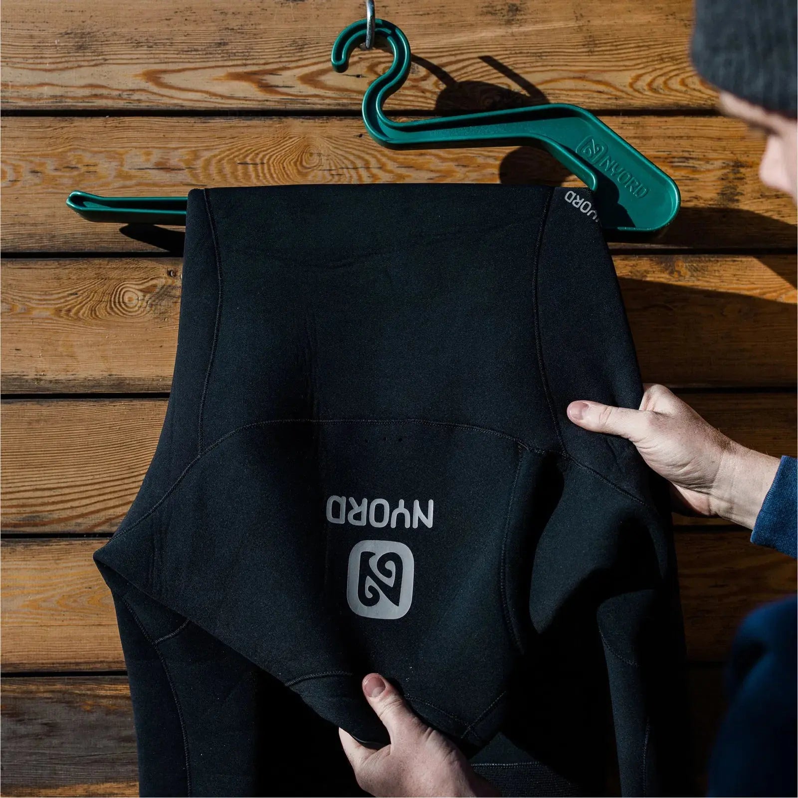 Nyord cintre combinaison Nyord