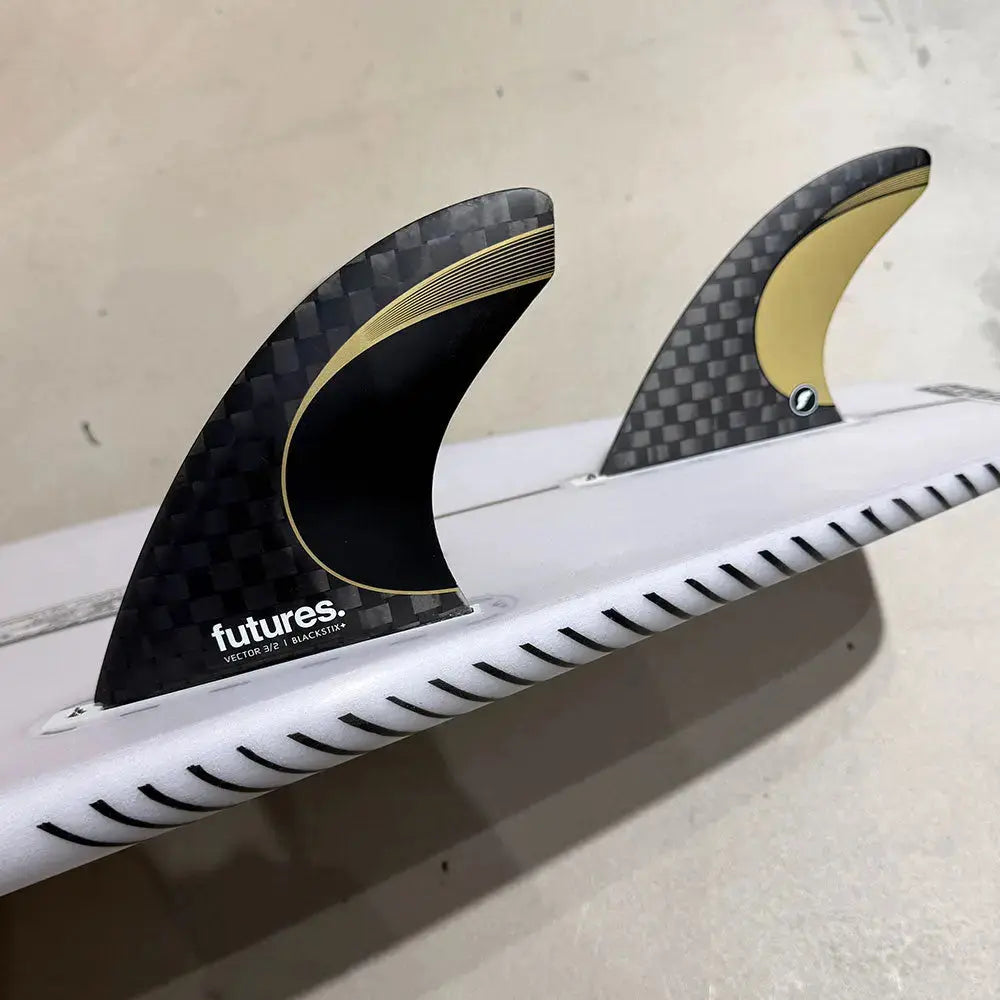 Futures vector 3/2 blackstix (medium) Futures fins