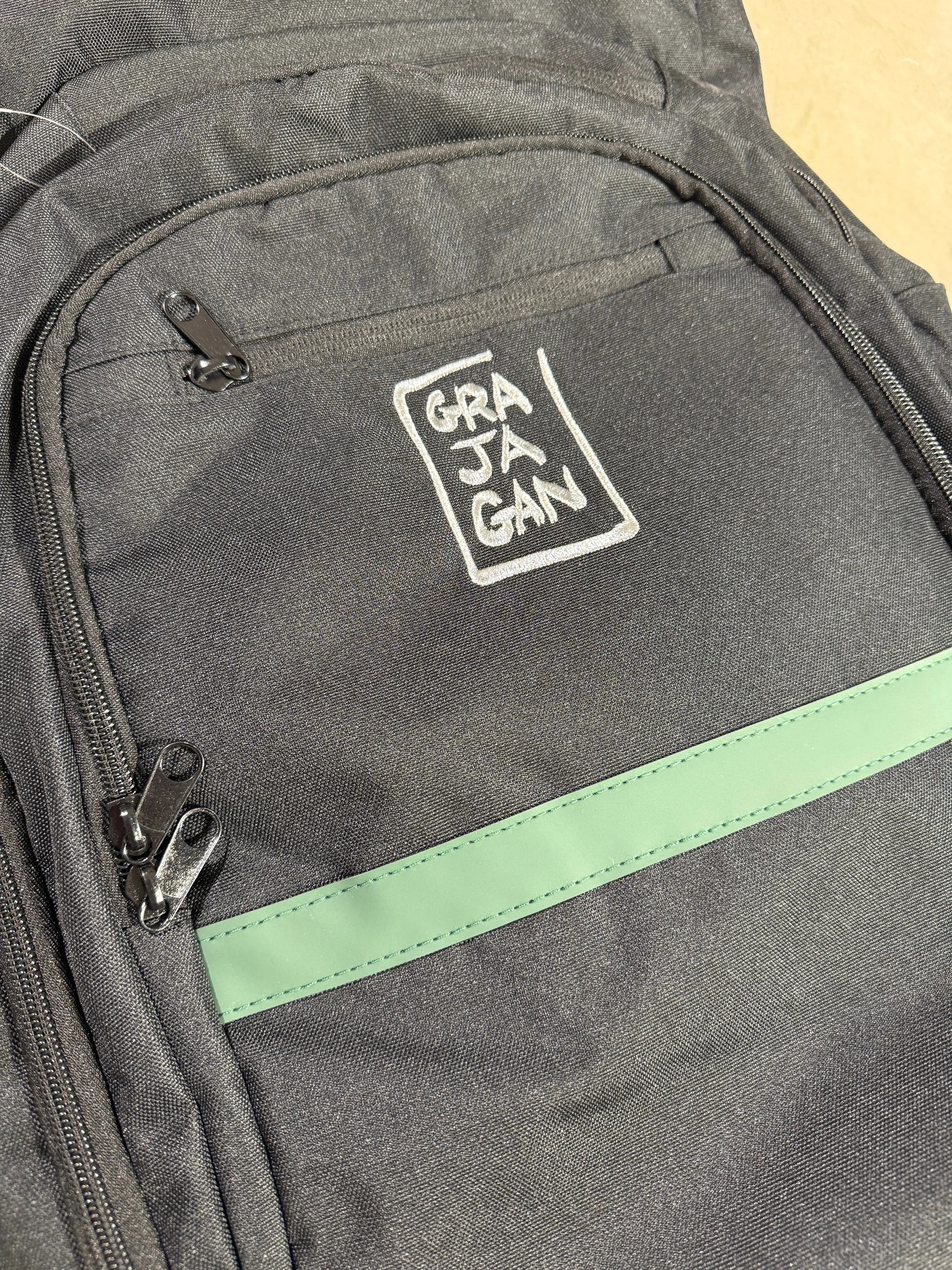 Grajagan Voyager sac a dos surf -40L Grajagan
